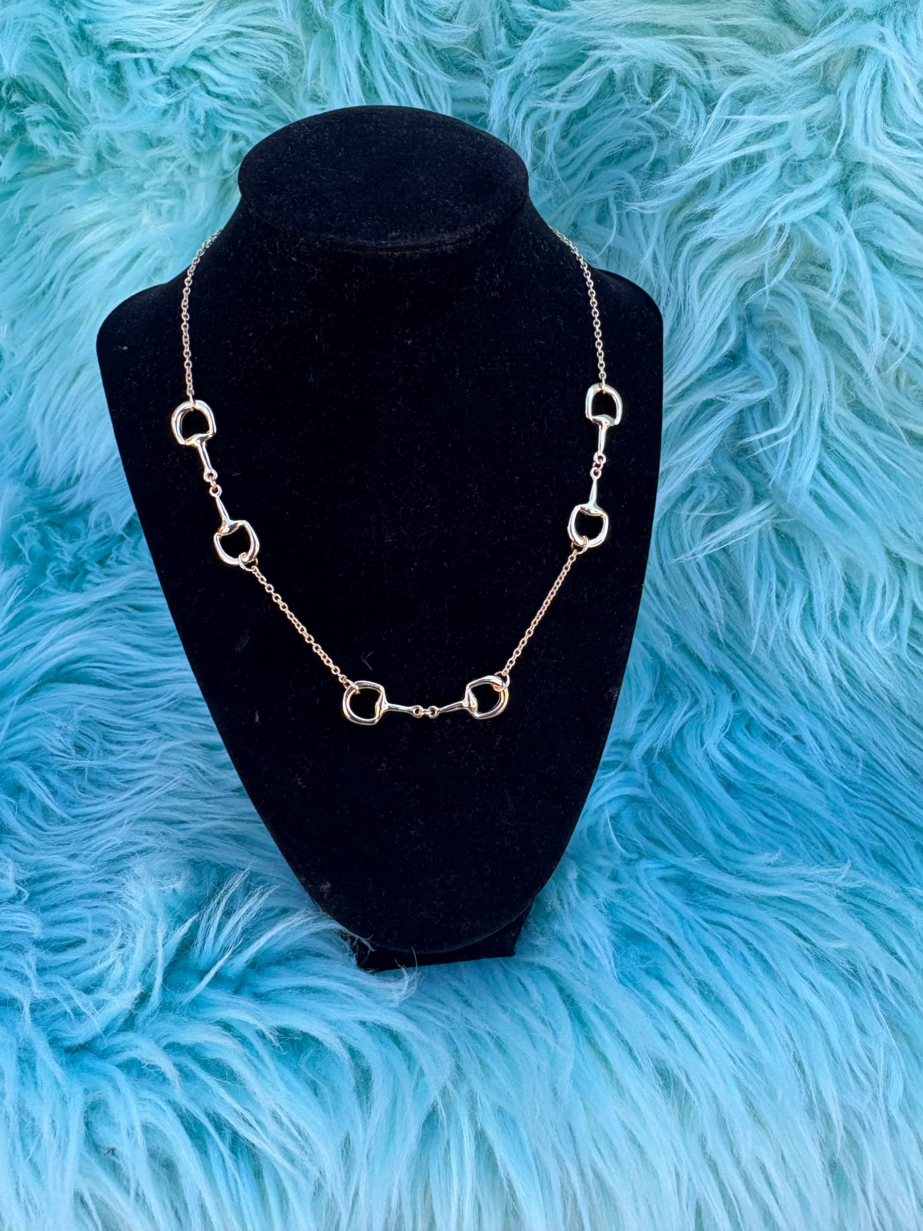 snaffle bit
