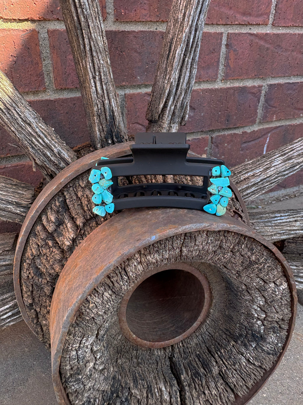 Medium hair clip partial turquoise