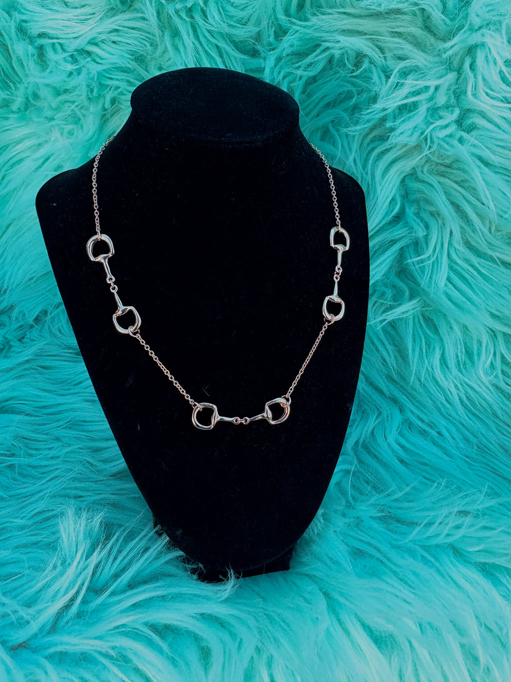 snaffle bit