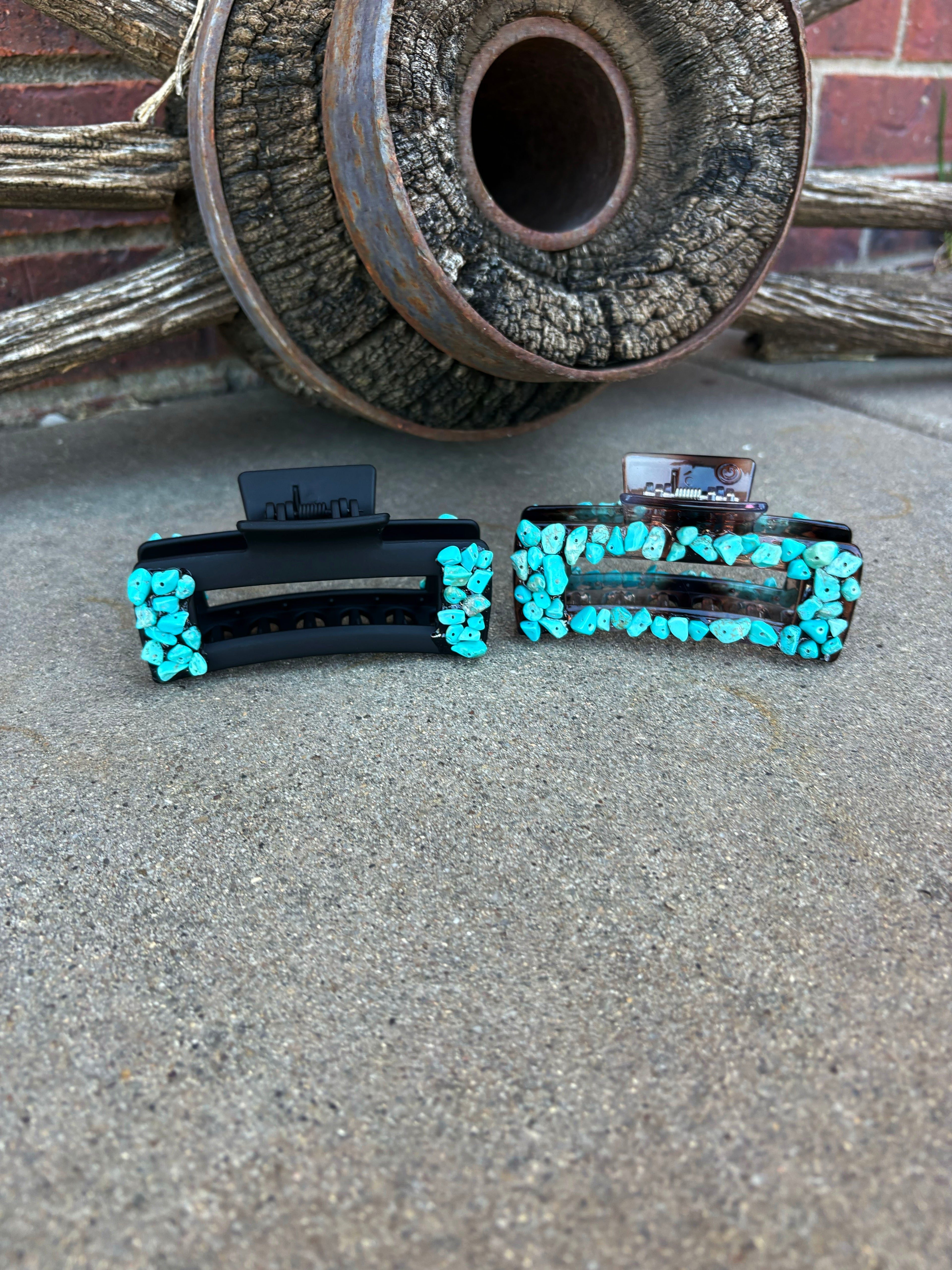 Large hair clip partial turquoise